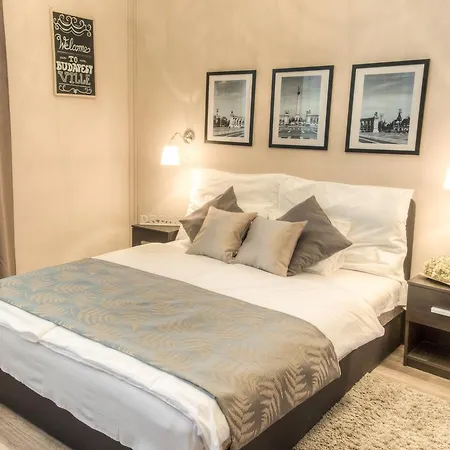 Budapest Ville Bed & Breakfast