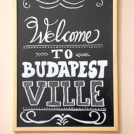 Budapest Ville Bed & Breakfast Bed & Breakfast