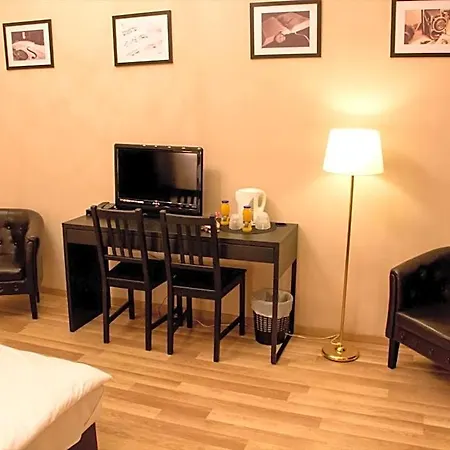 Budapest Ville Bed & Breakfast Bed & Breakfast 3*