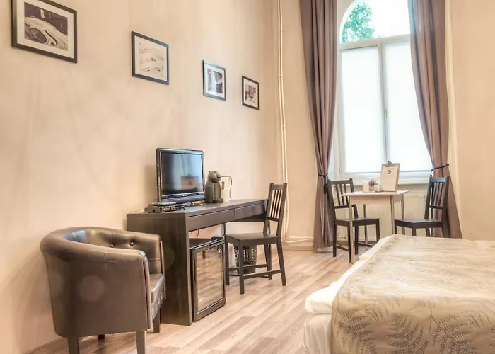 Budapest Ville Bed & Breakfast 3*