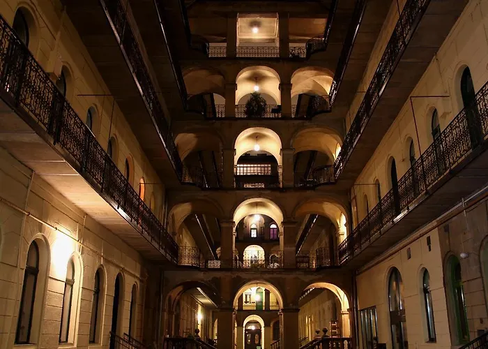 Budapest Ville Bed & Breakfast Bed & Breakfast 3*