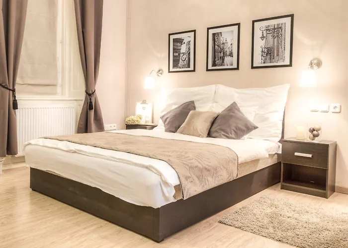 Bed & Breakfast Budapest Ville Bed & Breakfast 3*